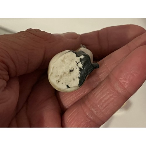 1308 - Miniature china figurines