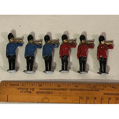 1309 - 6 Lead soldiers