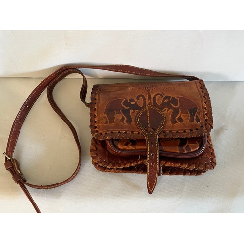 1357 - Ethnic art leather shoulder bag decorated with Elephants