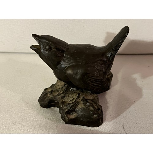 1386 - Heredities by Vik Hayton Bronze resin Wren figurine