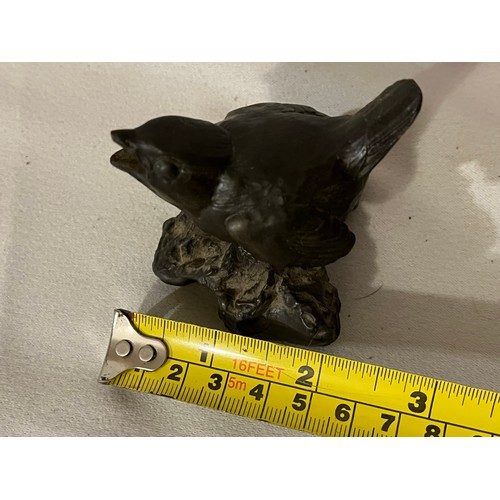 1386 - Heredities by Vik Hayton Bronze resin Wren figurine