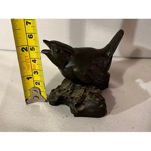 1386 - Heredities by Vik Hayton Bronze resin Wren figurine