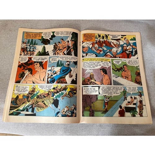 1402 - No.1 Tazan of the apes. Edgar Rice Burroughs. Including free gift, a glow in the dark pocket peeper ... 