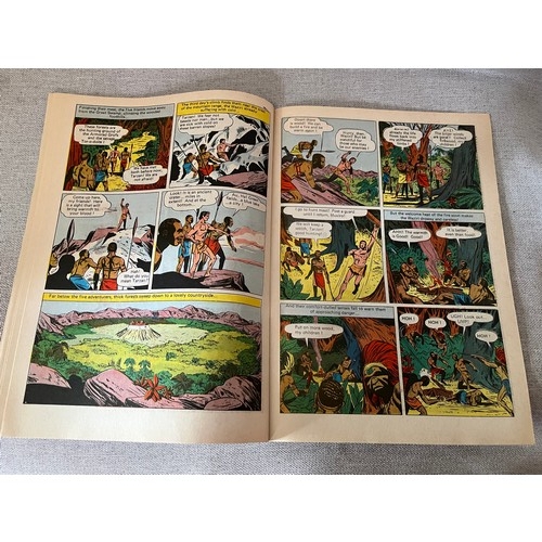 1402 - No.1 Tazan of the apes. Edgar Rice Burroughs. Including free gift, a glow in the dark pocket peeper ... 