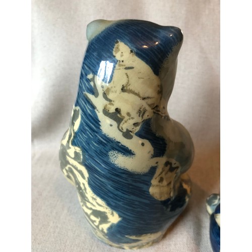 1416 - A pair of Collage Bears