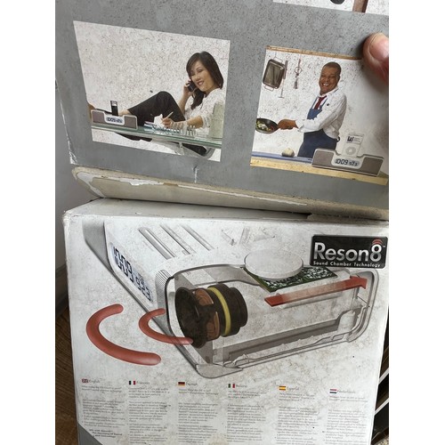 1450 - ipod docking station as new in box unopened