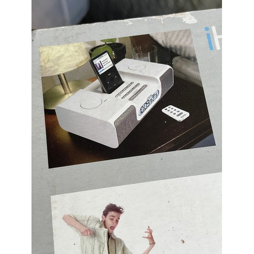 1450 - ipod docking station as new in box unopened