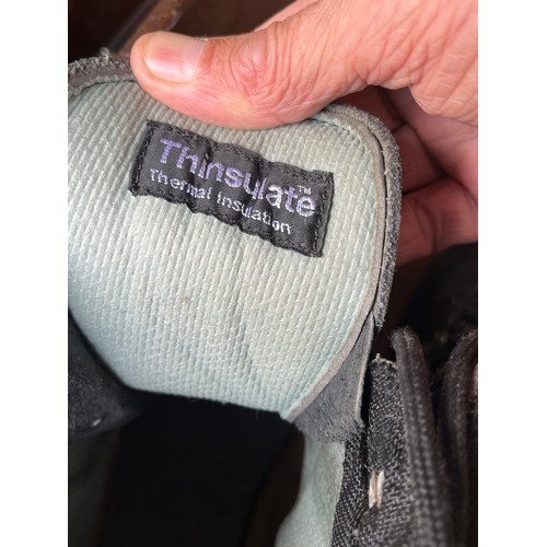 1522 - Vintage Ski boots