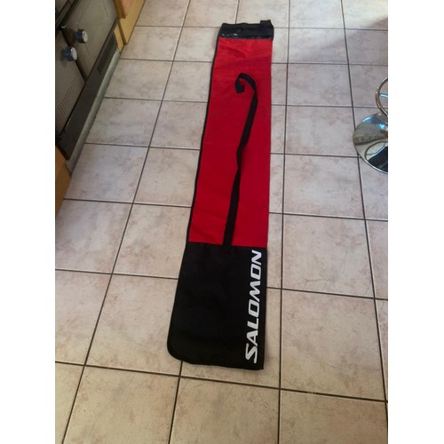 1558 - Soloman. And a proper ski bag for downhill skis.