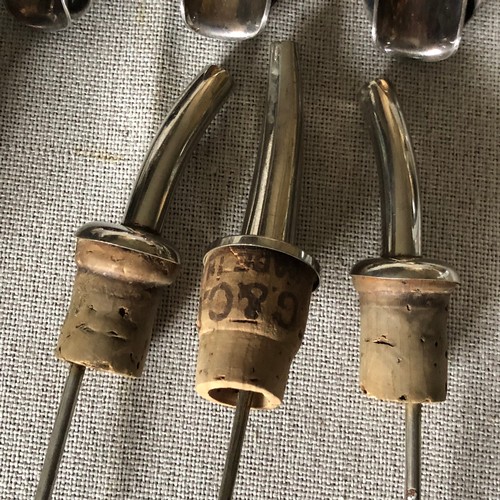 1596 - Silver plated and chrome, Wine bottle spouts, measures and stoppers