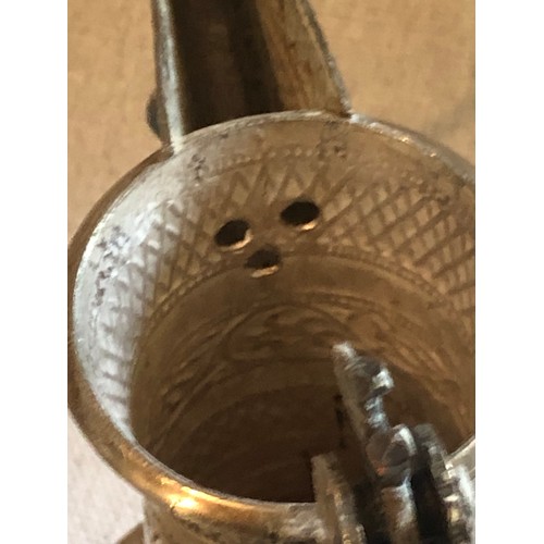 1600 - OMANI Silver Islamic OMAN Persian Arabic DALLAH COFFEE TEA POT 21.5cm tall. 358.7 grams. Requires a ... 