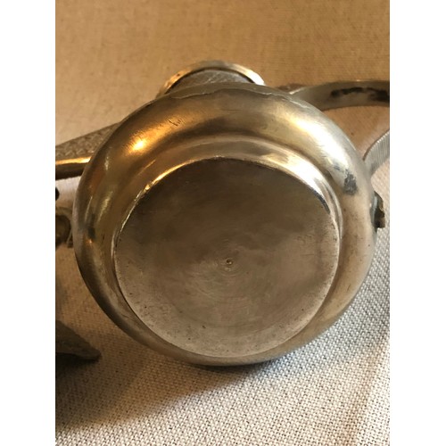 1600 - OMANI Silver Islamic OMAN Persian Arabic DALLAH COFFEE TEA POT 21.5cm tall. 358.7 grams. Requires a ... 