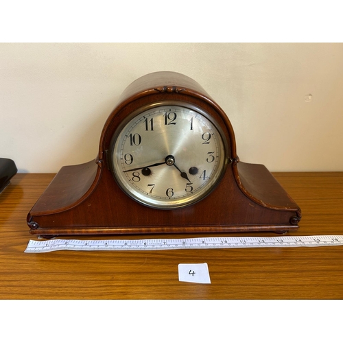 1609 - Mantle clock