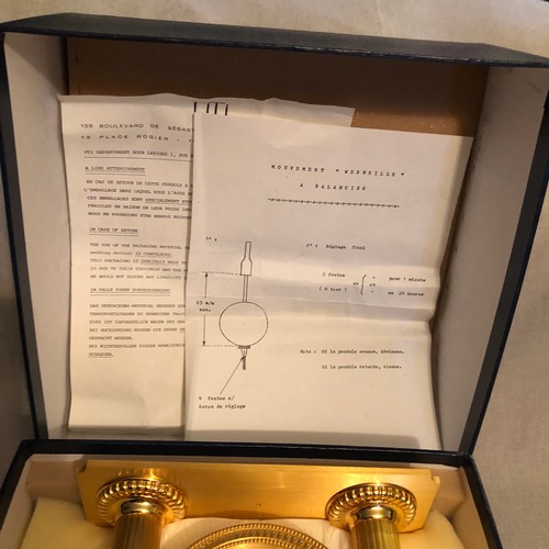 1616 - Hour Lavigne French 4 kg clock with Swiss mechanism and key complete with original box and instructi... 