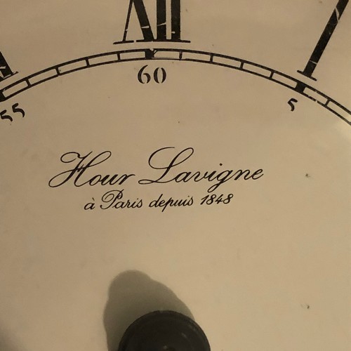 1616 - Hour Lavigne French 4 kg clock with Swiss mechanism and key complete with original box and instructi... 