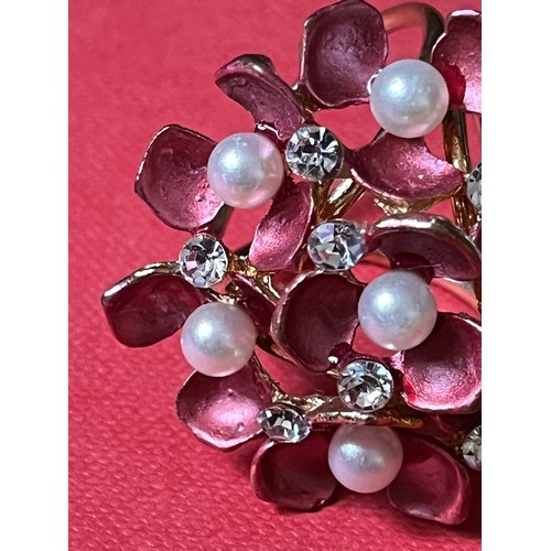 1687 - Pretty scarf twoggle