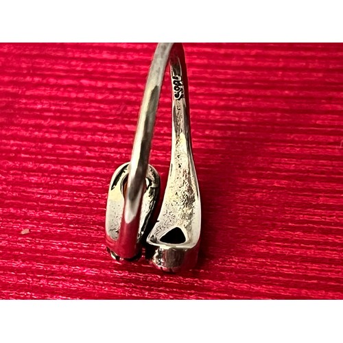 1743 - White metal costume jewellery ring. Marked S925. Size R
