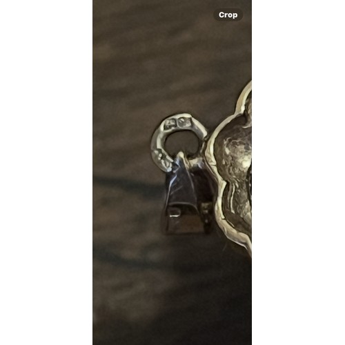 1762 - 9k gold Amethyst pendant 2.9g