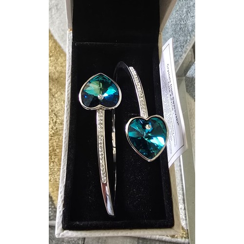 1781 - New Boxed Swarovski Bangle, spring opening..RRP 169