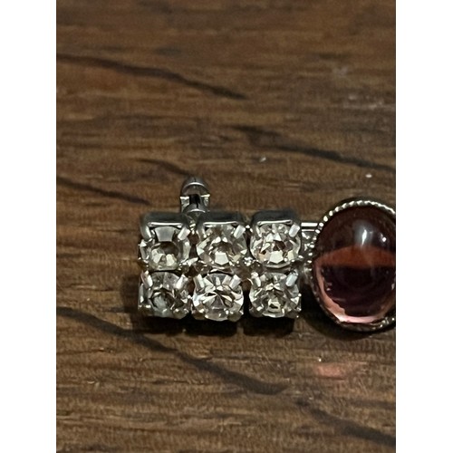 1817 - Rhinestone bar brooch