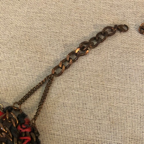 1869 - Zara bib chain necklace