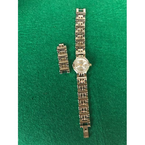 1906 - Jean Marc quartz watch in gold plate and bling.
