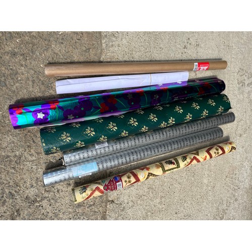 1912 - Christmas wrapping paper