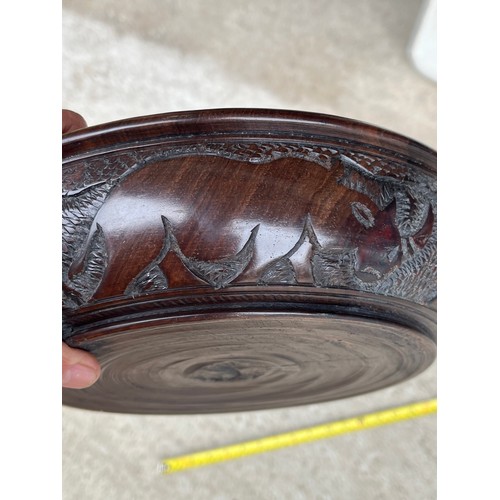 1915 - African tribal hand carved hardwood bowl