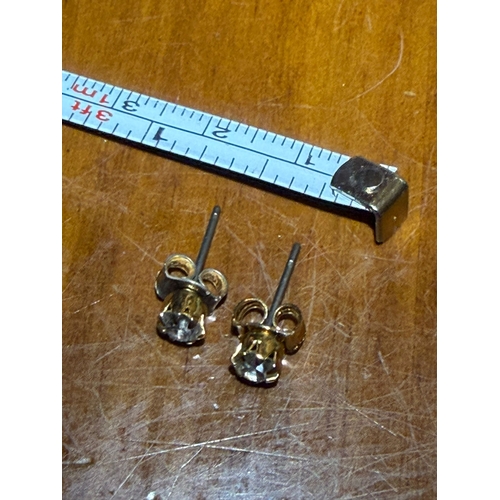 12 - Gilded white stone stud earrings