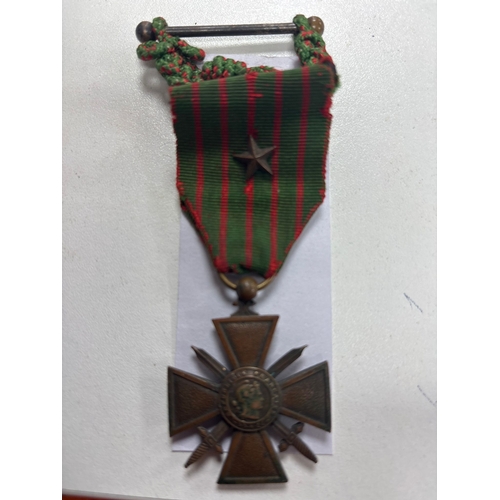 864 - French Croix de Guerre 1914–1917 with Bronze Star — WWI Gallantry Medal  Original French First World... 