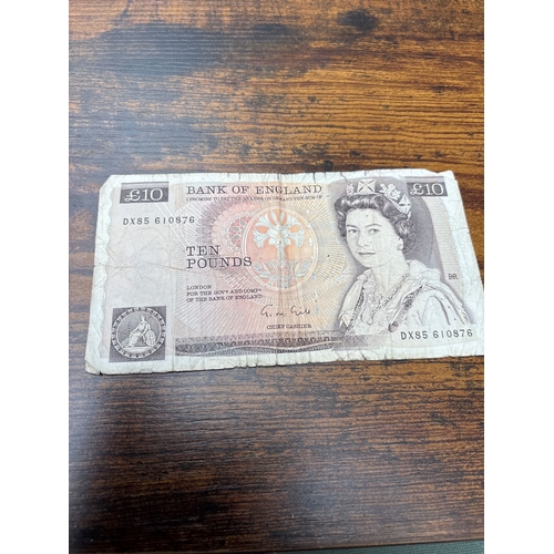 68 - Bank of England £10 Note – Florence Nightingale (Series D, c.1975–1990) Original Bank of England Ten... 