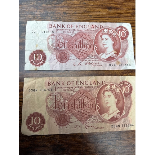 69 - Bank of England Ten Shilling Notes x2 – Elizabeth II (Pre-Decimal Currency) Pair of original Bank of... 