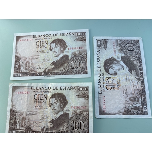 92 - Spain 100 Pesetas Banknotes – 3 Notes (1965 Issue).Group of Spanish Banco de España 100 Pesetas note... 