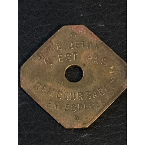 Lot 19        