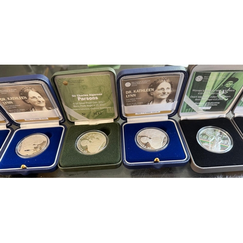 318 - 925 silver coins in boxes 28 grams