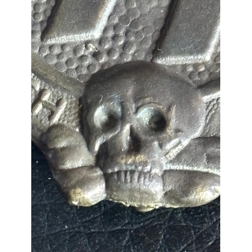 19 - 1933 SS Aufmarsch Abschnitt XI Gruppe Frankfurt am Main Badge – Believed Original – Third Reich Mili... 