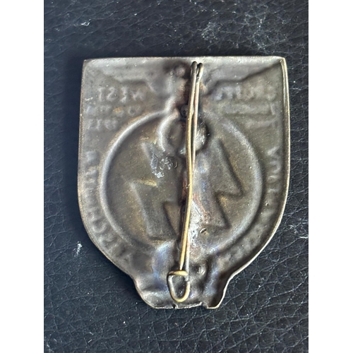 19 - 1933 SS Aufmarsch Abschnitt XI Gruppe Frankfurt am Main Badge – Believed Original – Third Reich Mili... 