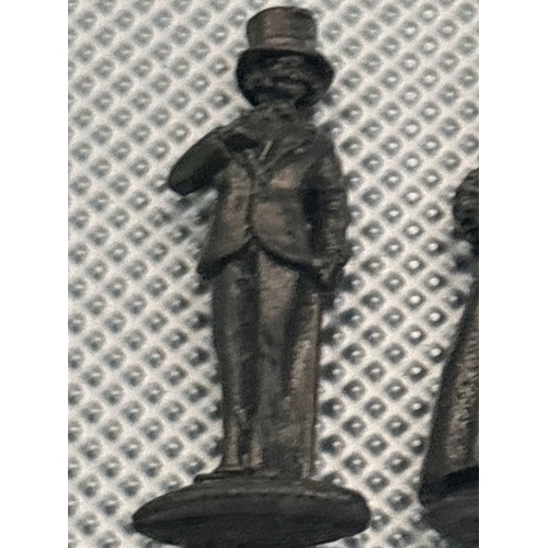 40 - Vintage Cast Metal Victorian Style Street Figures – Gentleman & Ladies Miniatures (Set of 3)