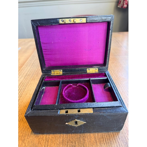 Lot 9         