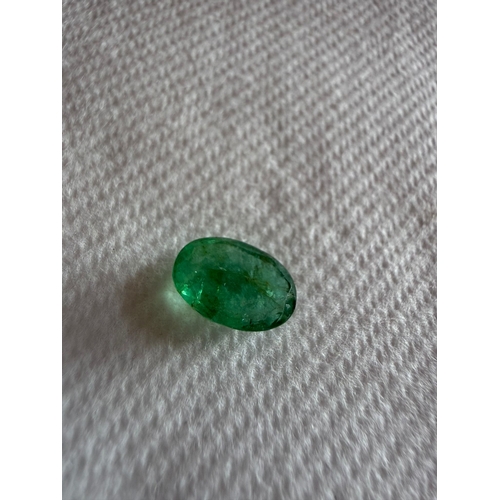 45 - 3.1ct natural Emerald