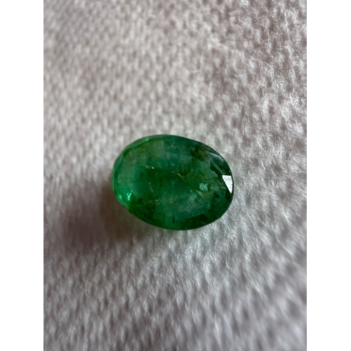 45 - 3.1ct natural Emerald