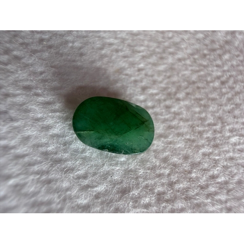 48 - 0.85ct natural Emerald