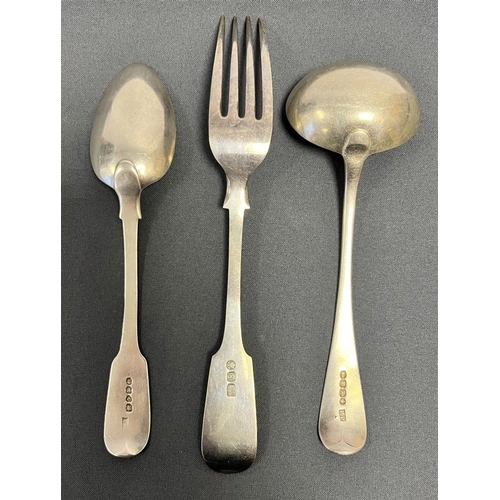 88 - EARLY 19TH CENTURY SILVER FLATWARE To include a George IV ladle with monogrammed terminal, hallmarke... 