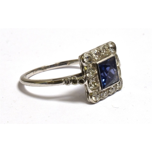 17 - SAPPHIRE & OLD CUT DIAMOND RING mounted in 18ct white gold and platinum, 10.2mm square head, mille g... 