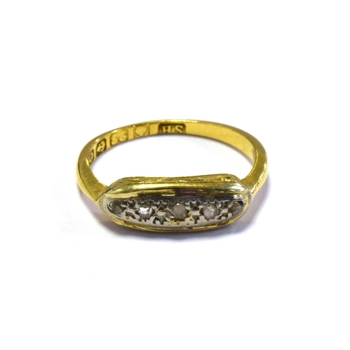 11 - EDWARDIAN 22CT GOLD & DIAMOND RING 4.7mm wide platinum inlaid head with grain set senaille cut diamo... 