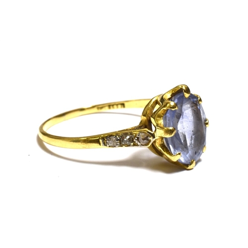 35 - 18CT GOLD SAPPHIRE & OLD CUT DIAMOND RING coronet claw set Ceylonese type sapphire, estimated 3.5 ca... 