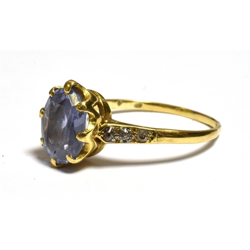 35 - 18CT GOLD SAPPHIRE & OLD CUT DIAMOND RING coronet claw set Ceylonese type sapphire, estimated 3.5 ca... 