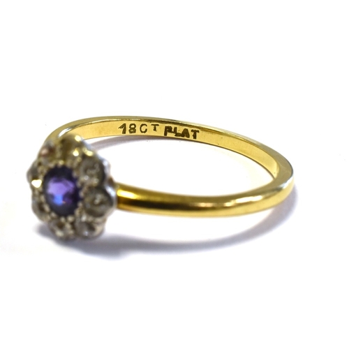 68 - PURPLE SAPPHIRE & OLD CUT DIAMOND RING PURPLE SAPPHIRE & OLD CUT DIAMOND RING mounted in 18ct gold a... 