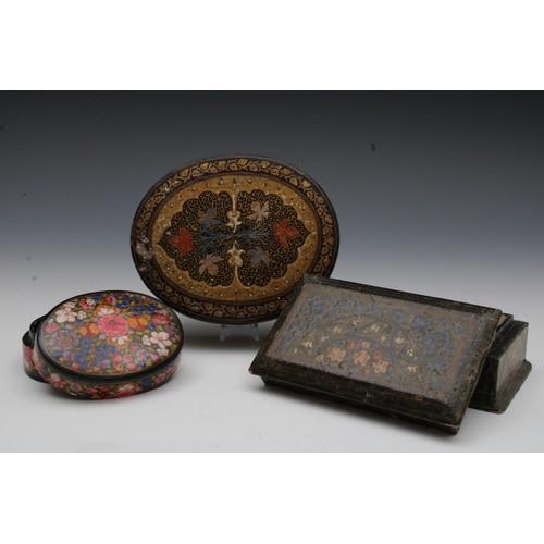 153 - A Lot of 3 Indian Kashmiri Paper Mache Boxes from the 19th Century

Rectangular Box 
H: Approximatel... 