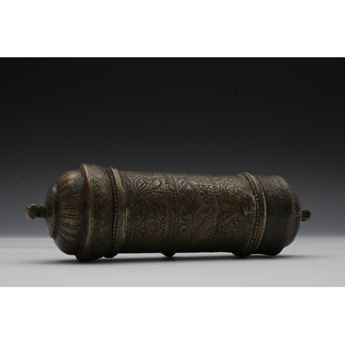 163 - An Indian Bronze Scroll Holder from the 19th Century.

L: Approximately 18.5cm